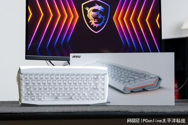 微星X68K磁轴键盘与X7M三模无线鼠标上手体验