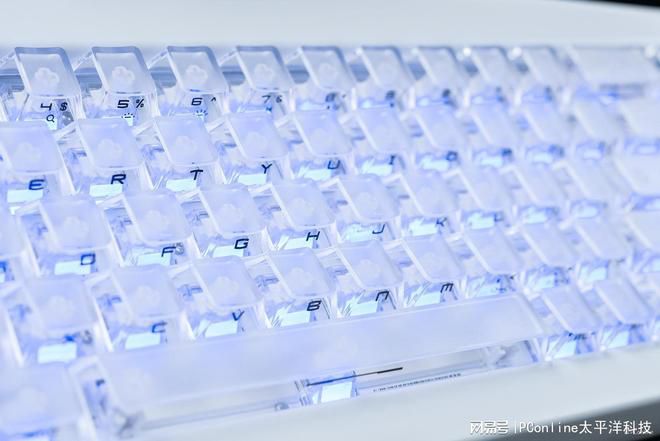 微星X68K磁轴键盘与X7M三模无线鼠标上手体验  第8张