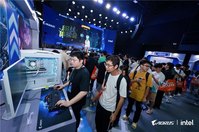 技嘉AORUS与Intel在广州落地2026年度AORUS DAY粉丝体验会  第4张