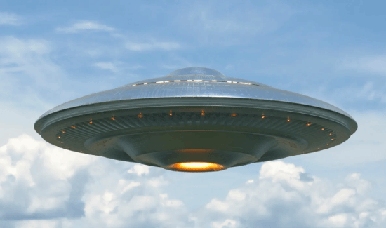 官方UFO档案解密：影像记录与辐射异常并存，真身仍未明确