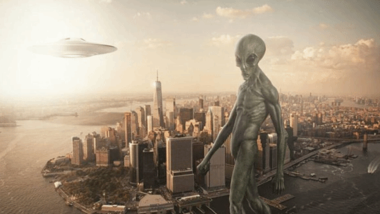 美国官方6月12日解密第三批UFO档案 引发网友对“外星文明”再思考  第2张