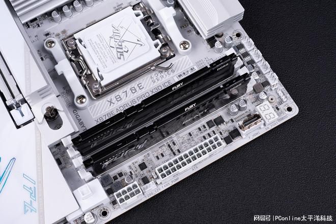 技嘉X870E主板搭载D5黑科技2.0与X3D鸡血模式2.0 降低DDR5内存超频门槛  第32张