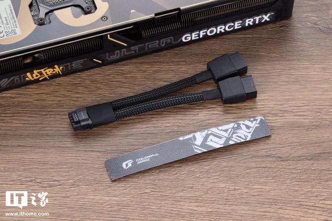 七彩虹发布iGame GeForce RTX 5070 Ultra OC 12GB x 007 First Light Edition联名限定显卡  第9张