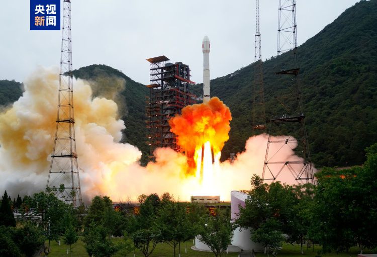 实践三十一号卫星发射成功，长征三号乙火箭执行任务  第1张