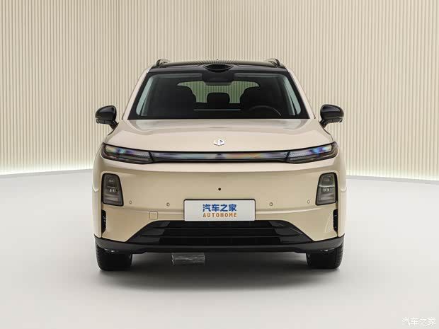 新款零跑C16上市推8款车型 售价14.58万元起  第6张