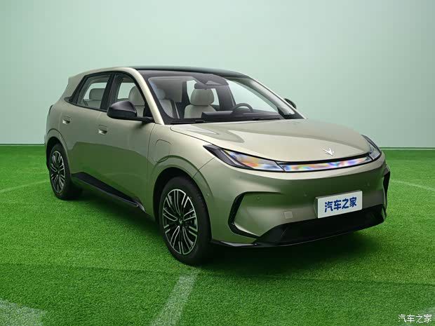 极狐T1焕新更名为极狐贝塔T1上市 售价6.28万至7.98万元  第5张