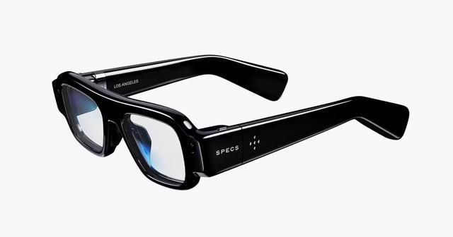 Snap推出面向消费者的AR眼镜Specs