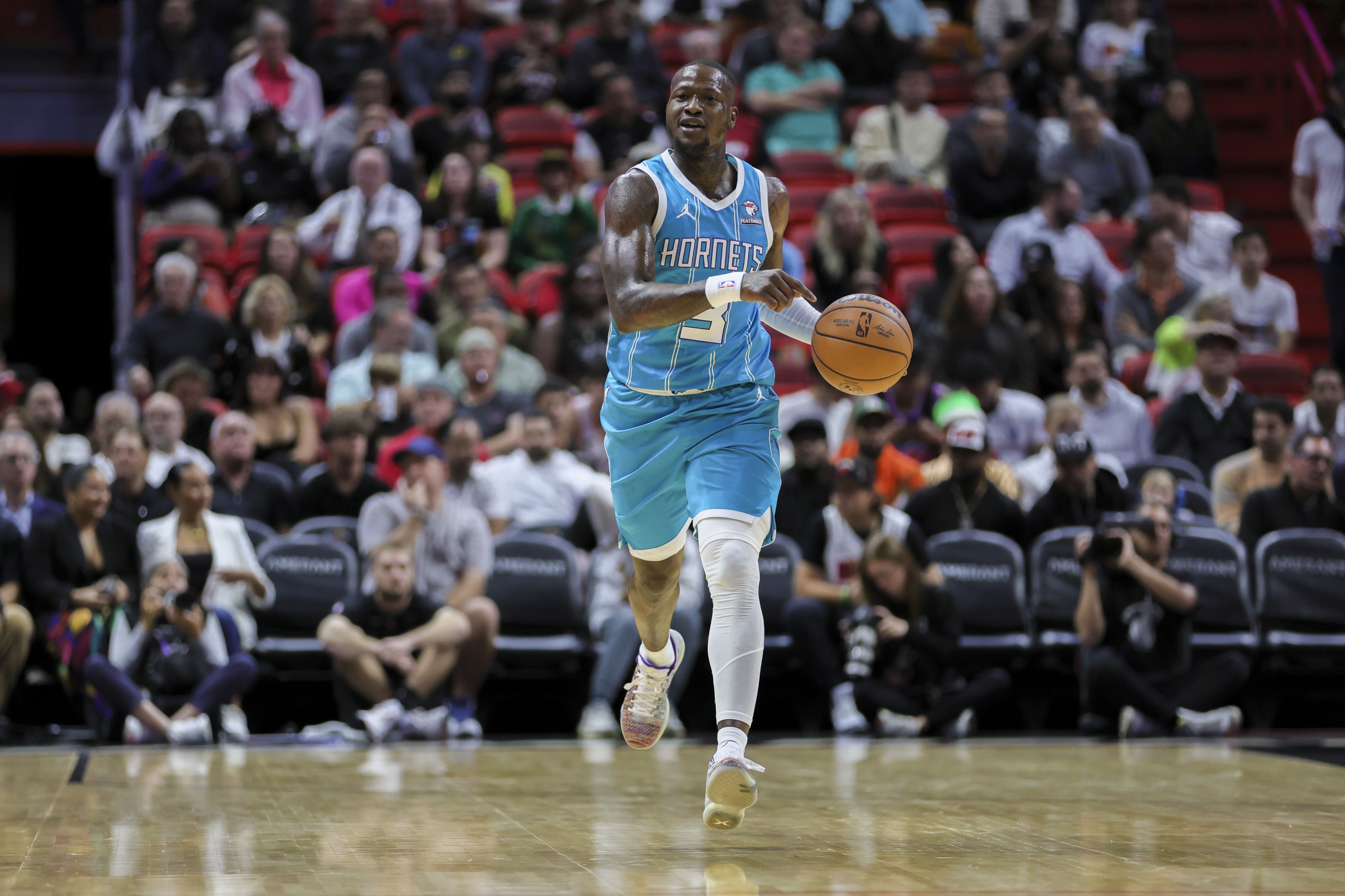 罗齐尔寻求回归NBA遇阻 联盟与黄蜂维持接触禁令