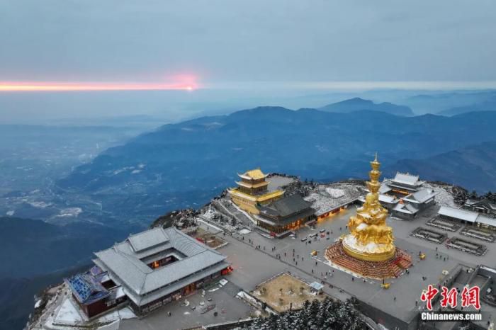 乐山:三江汇流处的山水美食之城 第8张 乐山:三江汇流处的山水美食之城 第8张
