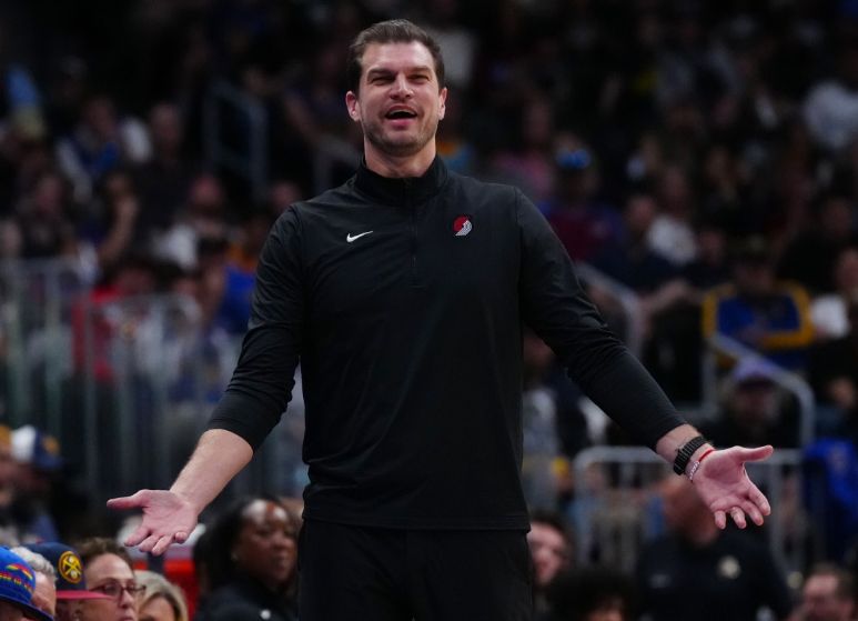 芝加哥公牛于6月16日正式聘请斯普利特出任新任主教练 第2张 芝加哥公牛于6月16日正式聘请斯普利特出任新任主教练 第2张