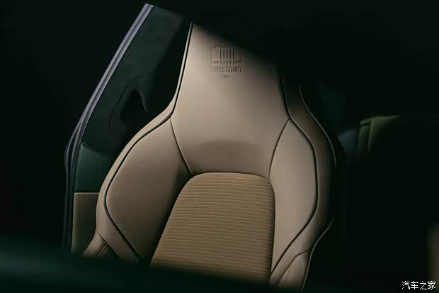保时捷911 GT3特别版官图发布 致敬初代356并配备25万英镑腕表 第13张 保时捷911 GT3特别版官图发布 致敬初代356并配备25万英镑腕表 第13张