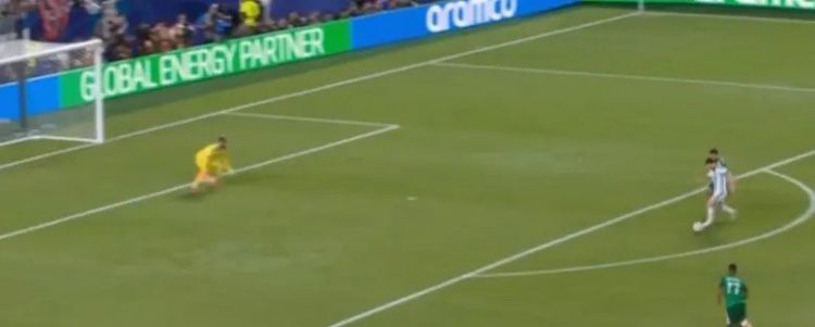 梅西帽子戏法世界杯16球追平纪录 阿根廷3-0阿尔及利亚取开门红 第24张 梅西帽子戏法世界杯16球追平纪录 阿根廷3-0阿尔及利亚取开门红 第24张