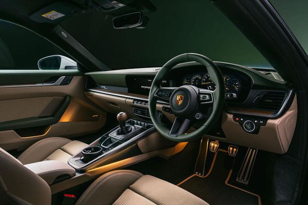 保时捷发布911 GT3 Earls Court 51 Edition 限量51台庆祝英国公司成立75周年