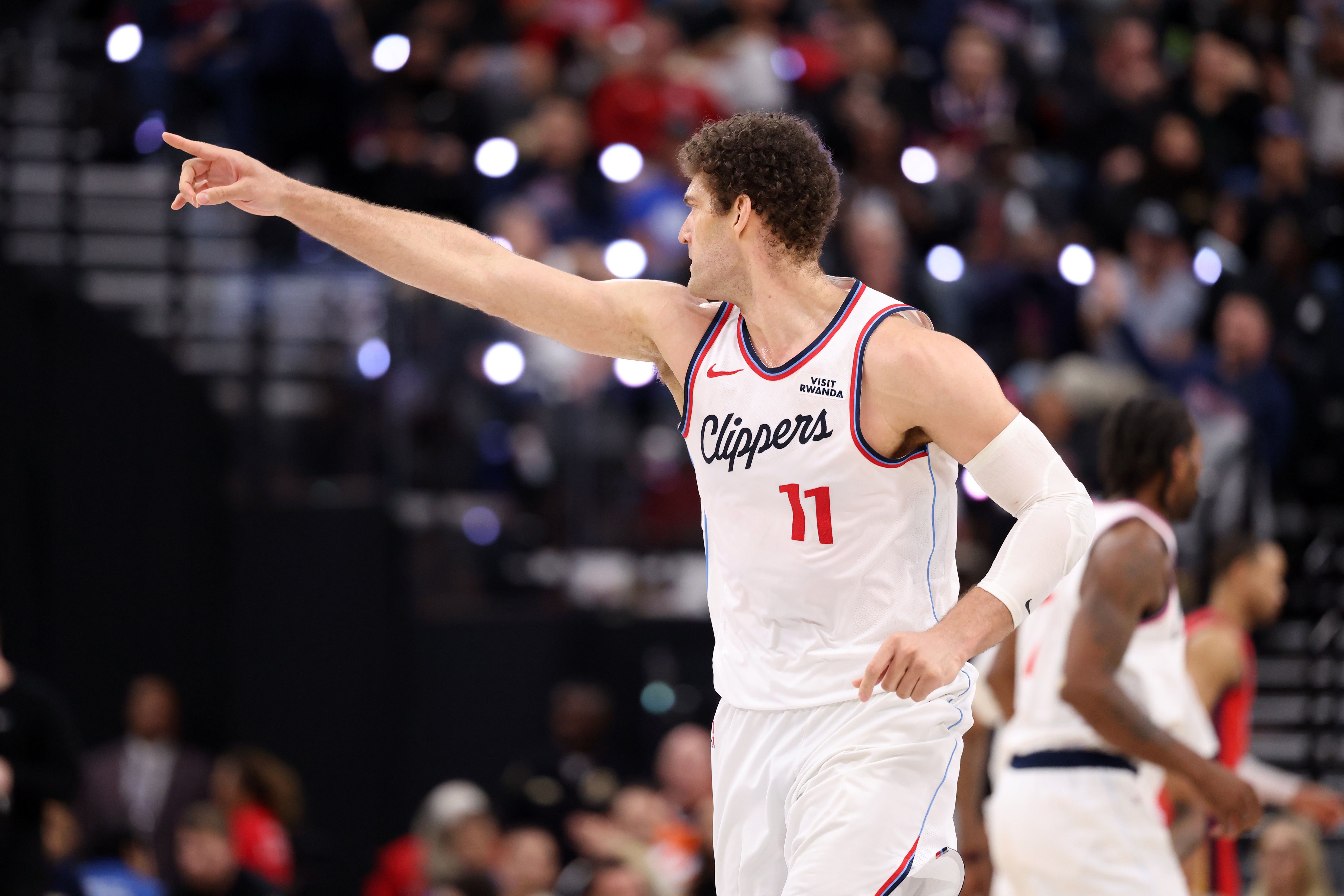 NBA2025-26赛季落幕 尼克斯4比1胜马刺夺冠 第10张 NBA2025-26赛季落幕 尼克斯4比1胜马刺夺冠 第10张