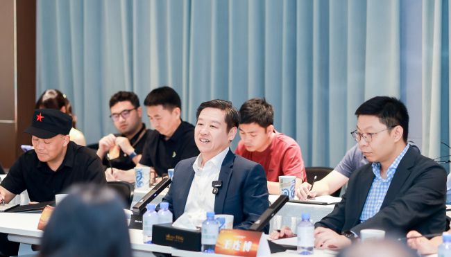 珍酒李渡上调2026年业绩指引 全年收入增速预期升至15 第2张 珍酒李渡上调2026年业绩指引 全年收入增速预期升至15 第2张