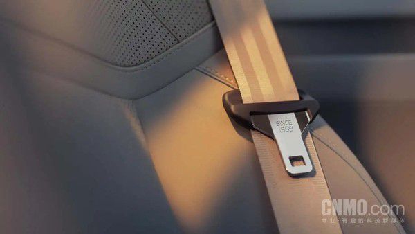 自2022年起，美国公路安全保险协会（IIHS）正式启动新车安全带提醒装置测评工作