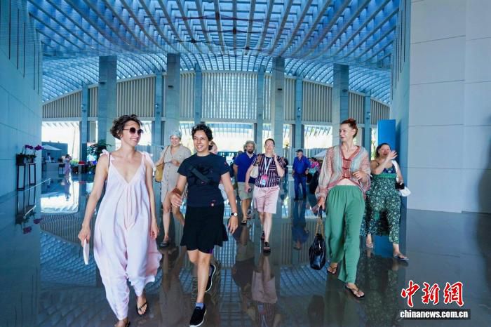 海南封关半年入境游客134.4万人次 同比增长93.9 第2张 海南封关半年入境游客134.4万人次 同比增长93.9 第2张