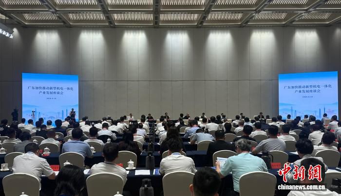 广东召开高规格座谈会 听取加快推进新型机电一体化产业发展意见建议