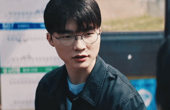 Faker 单支广告收入曝光 Google Play 酬劳达 7.5 亿韩元 第2张 Faker 单支广告收入曝光 Google Play 酬劳达 7.5 亿韩元 第2张