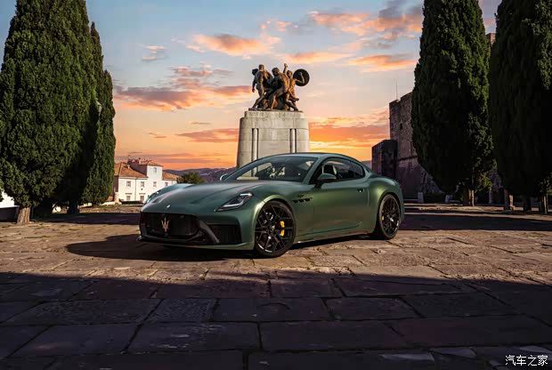 玛莎拉蒂发布新款GranTurismo、GranCabrio及Grecale官图  第3张