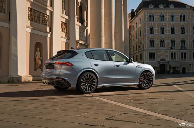 玛莎拉蒂发布新款GranTurismo、GranCabrio及Grecale官图  第13张