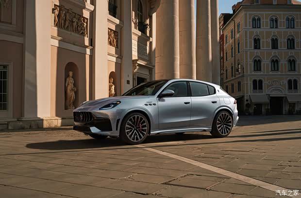 玛莎拉蒂发布新款GranTurismo、GranCabrio及Grecale官图  第12张