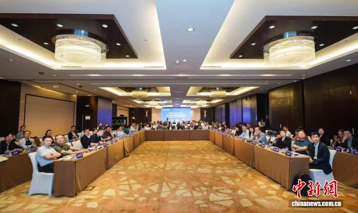 “海外翻译与传播应用能力培养计划”第二届社长总编辑国际传播交流会在京举办