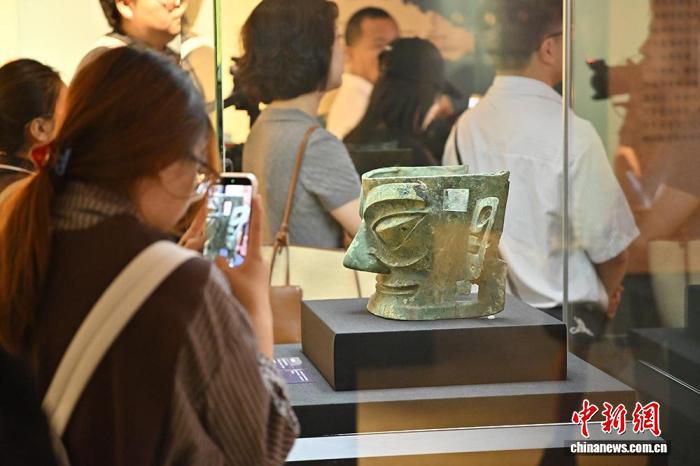 “吉金万里”特展在烟台启幕 系当地临展史上最多文博单位参与