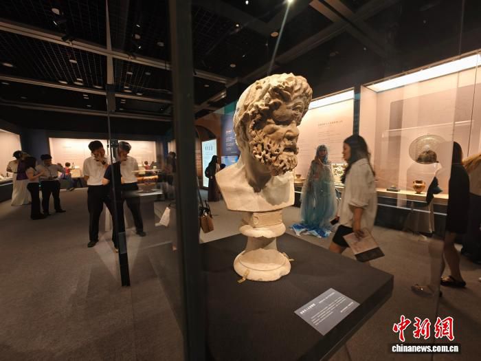 中意235件展品亮相重庆 “东西方奇幻生物展”开幕 第1张 中意235件展品亮相重庆 “东西方奇幻生物展”开幕 第1张