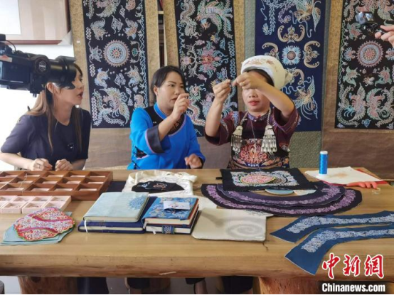 民族团结进步促进法》获审议通过 西方“同化”论遭事实反驳  第2张