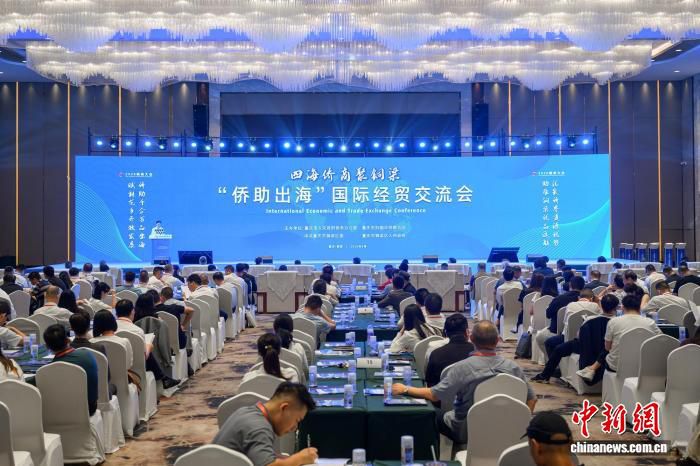 重庆铜梁区成立“侨助铜企出海协作联盟” 推动产业抱团出海 第2张 重庆铜梁区成立“侨助铜企出海协作联盟” 推动产业抱团出海 第2张