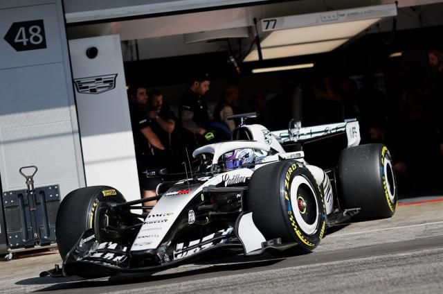 周冠宇首次驾驶2026年新一代F1赛车 完成超600公里测试 第3张 周冠宇首次驾驶2026年新一代F1赛车 完成超600公里测试 第3张