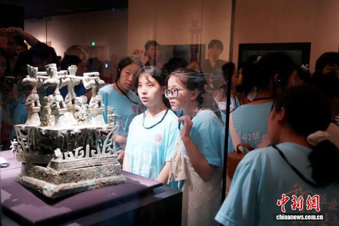 130名彝族中学生完成4天城市研学实践活动