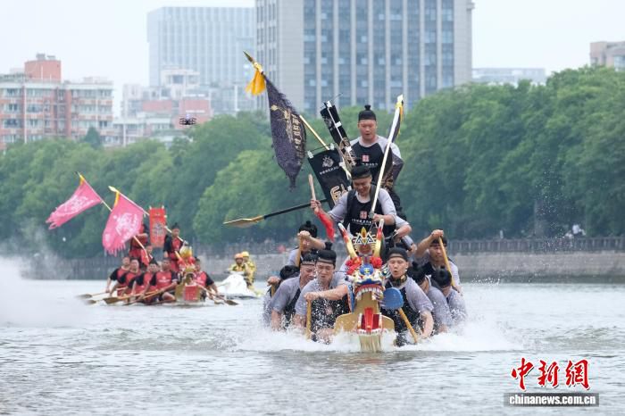 近40支龙舟队伍京杭大运河竞速 2026中华传统龙舟竞演杭州站举行 第2张 近40支龙舟队伍京杭大运河竞速 2026中华传统龙舟竞演杭州站举行 第2张