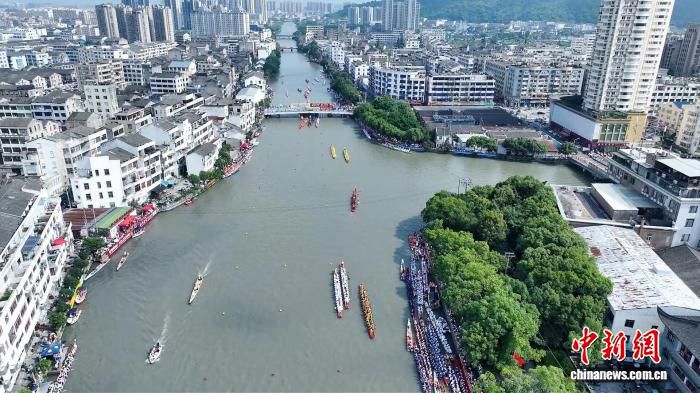 浙江瑞安端午龙舟年轻人占比提升 1996年厨师胡超力参与筹备 第1张 浙江瑞安端午龙舟年轻人占比提升 1996年厨师胡超力参与筹备 第1张