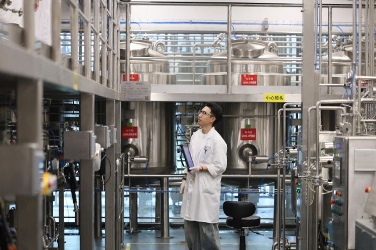 中国科学院天津工生所展示二氧化碳合成淀粉技术新路径