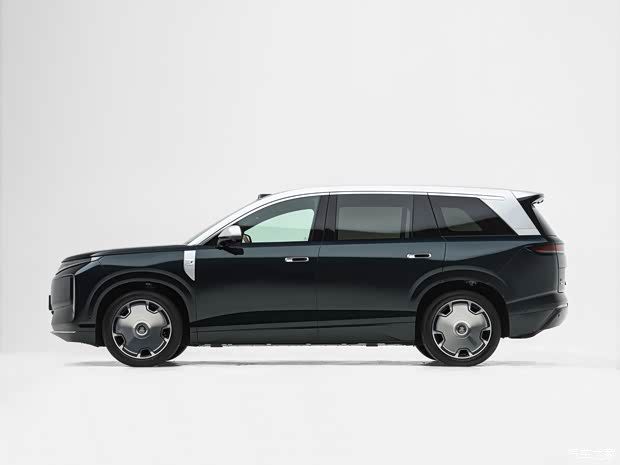 比亚迪王朝网旗舰SUV大唐上市 售价23.99-30.99万元 全系最高CLTC续航950km  第12张