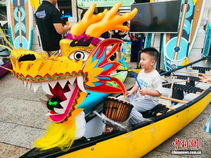 广西留学生包爽：龙舟运动体现同舟共济精神  第2张