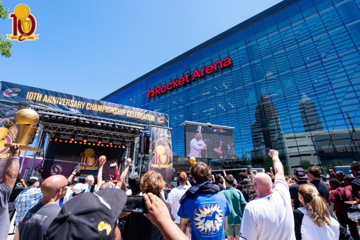 克利夫兰骑士联合当地政府举办夺冠十周年纪念活动