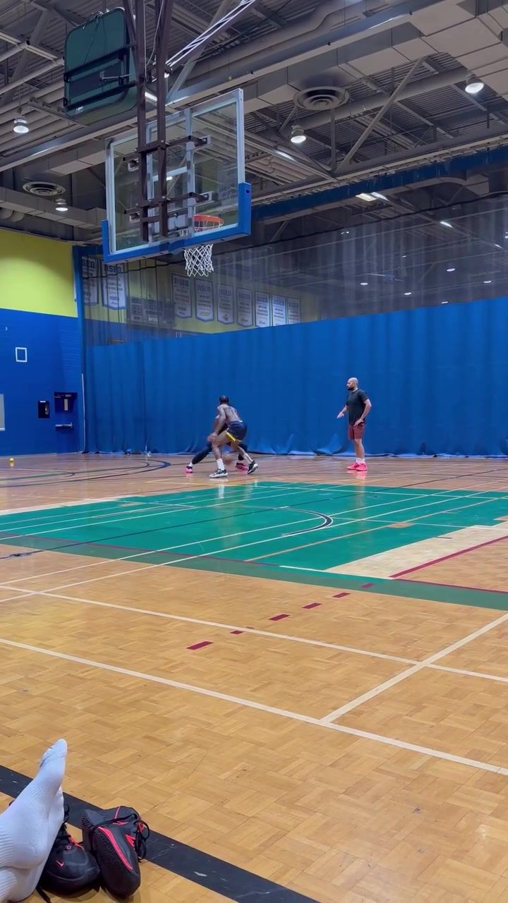 雷霆球员多特于6月20日在社交平台分享训练视频