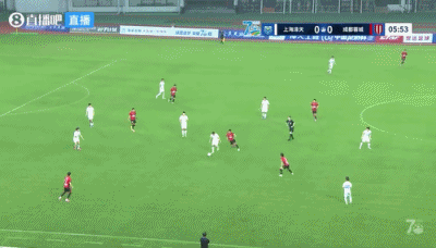 足协杯第四轮成都蓉城半场1-0领先上海泽天  第6张