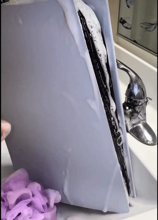 推特博主发布3秒清洗PS5视频遭玩家质疑  第2张