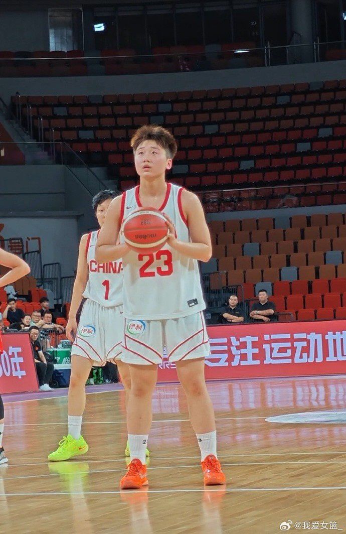 中国U18女篮85-40大胜塞尔维亚俱乐部 三亚热身赛收获三连胜  第2张
