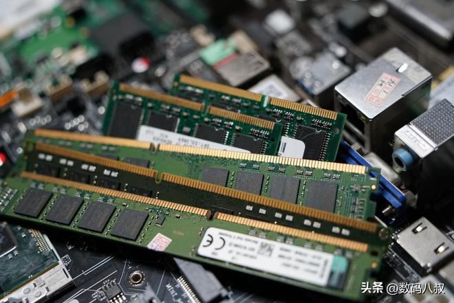2026年存储芯片价格普遍上调 部分型号年初以来涨幅超200  第3张