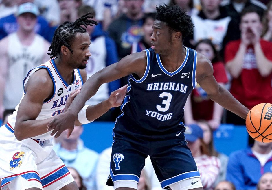 杨百翰大学大一锋线AJ-迪班萨：2026年NBA选秀状元热门候选  第3张