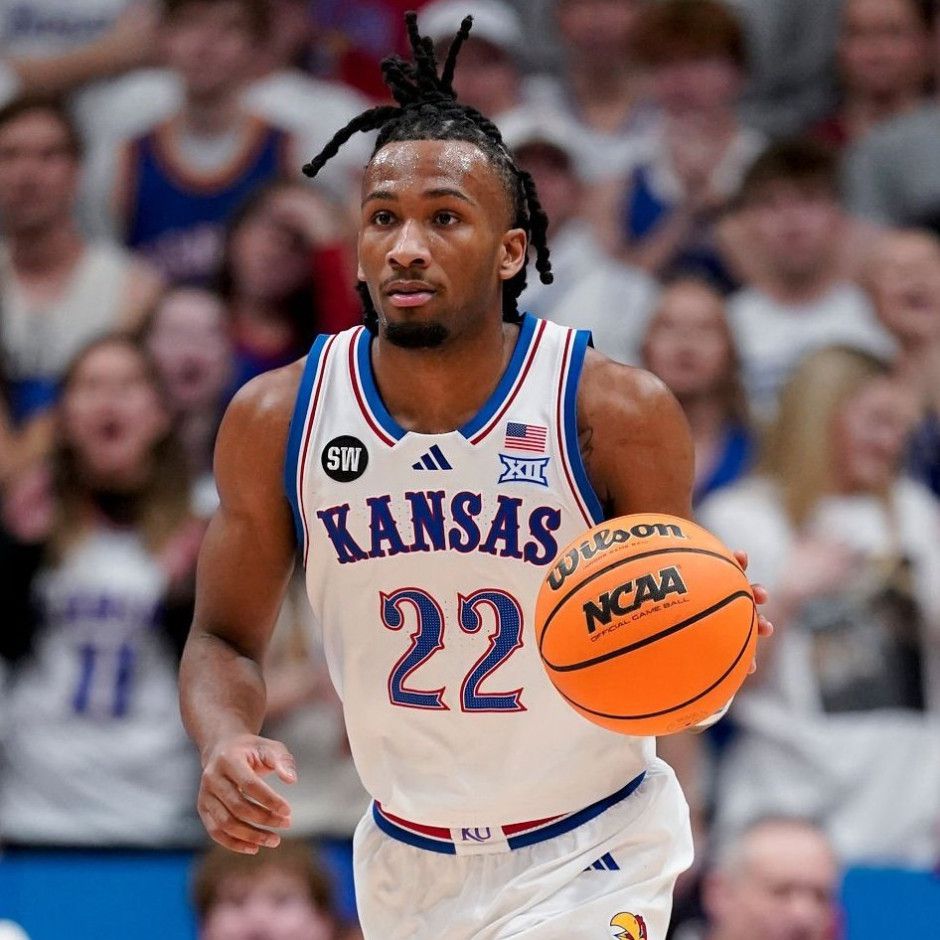 NBA模拟选秀：堪萨斯新人达林-彼得森被评本届天花板最高得分手  第2张