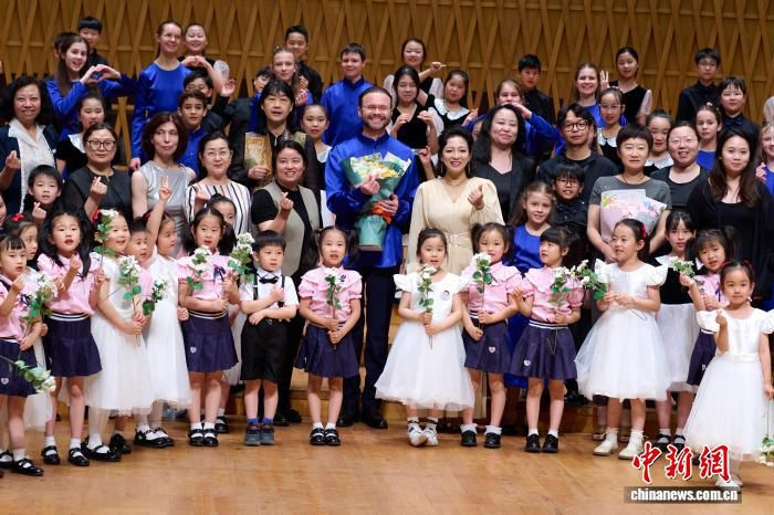 上海古凡交响乐团引进多场海外演出 钱立阐释民营院团运营路径  第2张