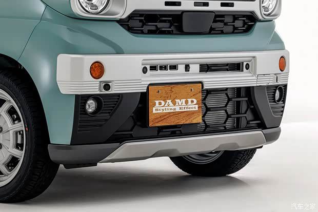 日本Damd推出铃木Spacia Gear专属外观套件  第3张