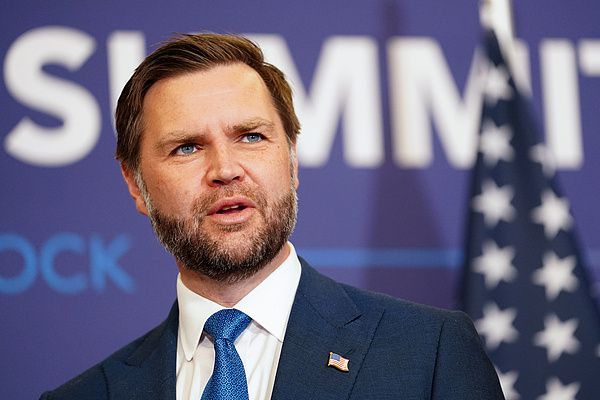 美国副总统万斯：美方愿从根本上改变与伊朗关系
