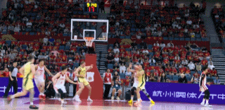 王俊杰15中8砍23分6篮板4助攻2抢断 末节独得13分全场最高  第6张